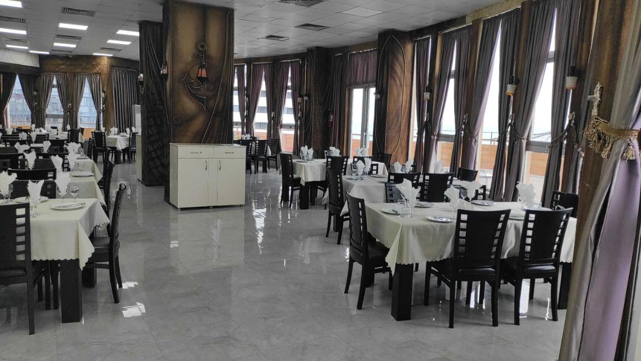 Darianna Batumi Hotell Exteriör bild