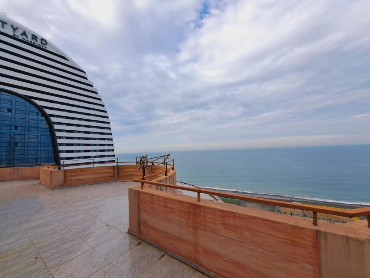 Darianna Batumi Hotell Exteriör bild
