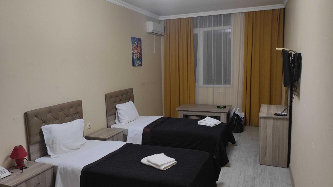 Darianna Batumi Hotell Exteriör bild