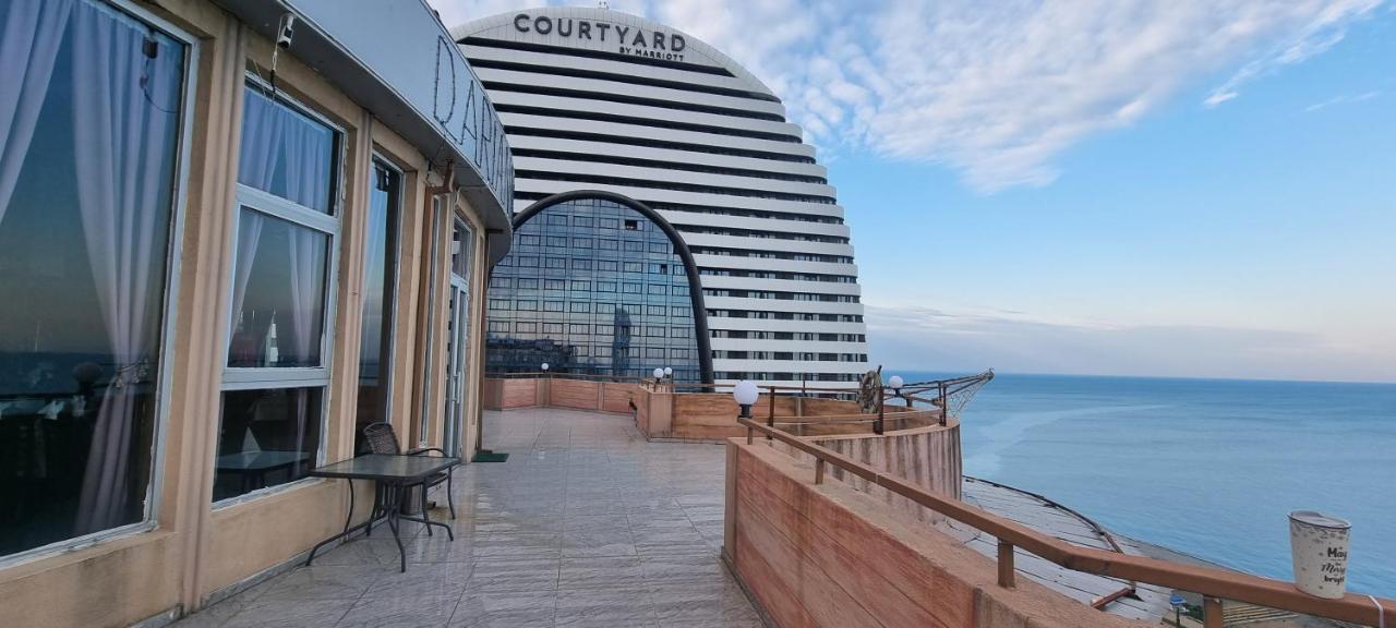 Darianna Batumi Hotell Exteriör bild