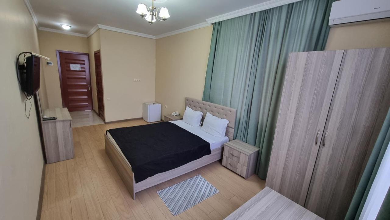 Darianna Batumi Hotell Exteriör bild