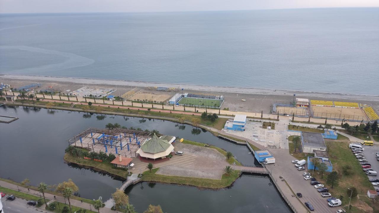 Darianna Batumi Hotell Exteriör bild